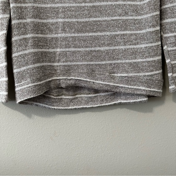 Maurices Gray & White Striped Lightweight V-Neck Hooded Sweatshirt Size Large - Picture 7 of 12